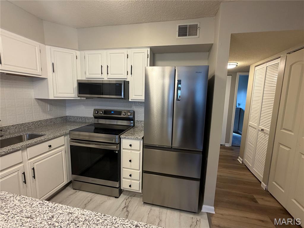 Creve Coeur Station - Residential Lease