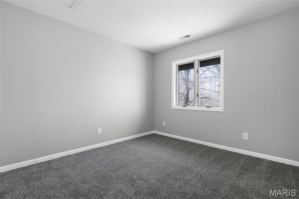 Creve Coeur Station - Residential Lease