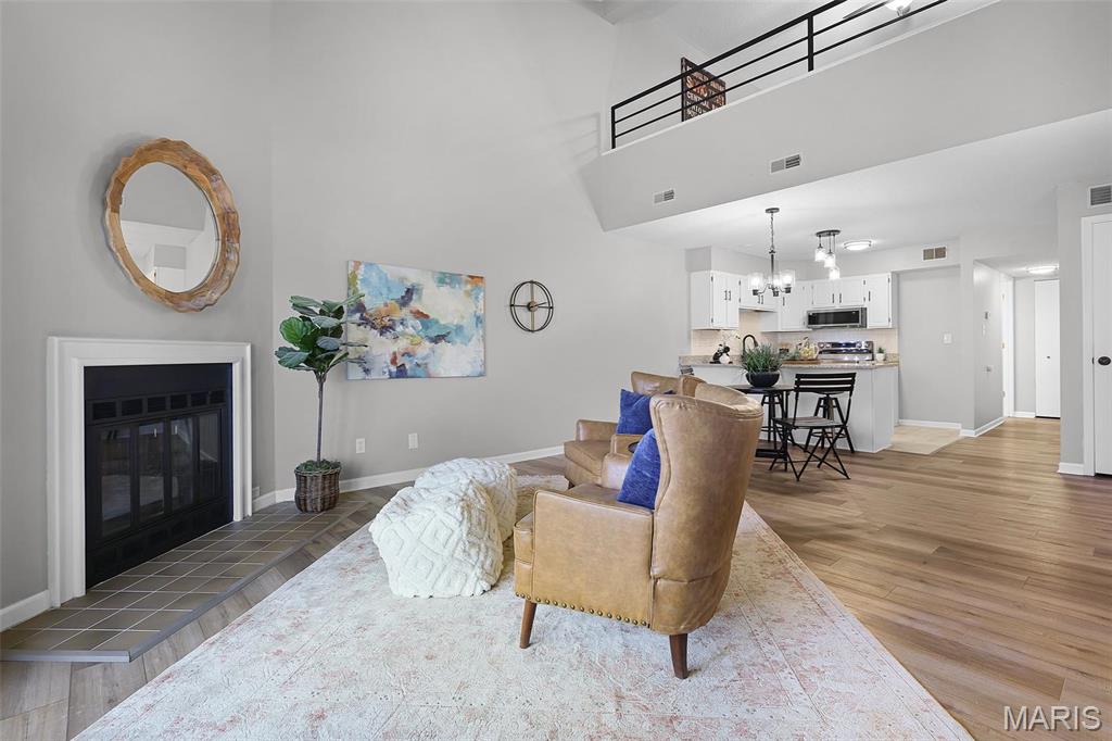 Creve Coeur Station - Residential Lease