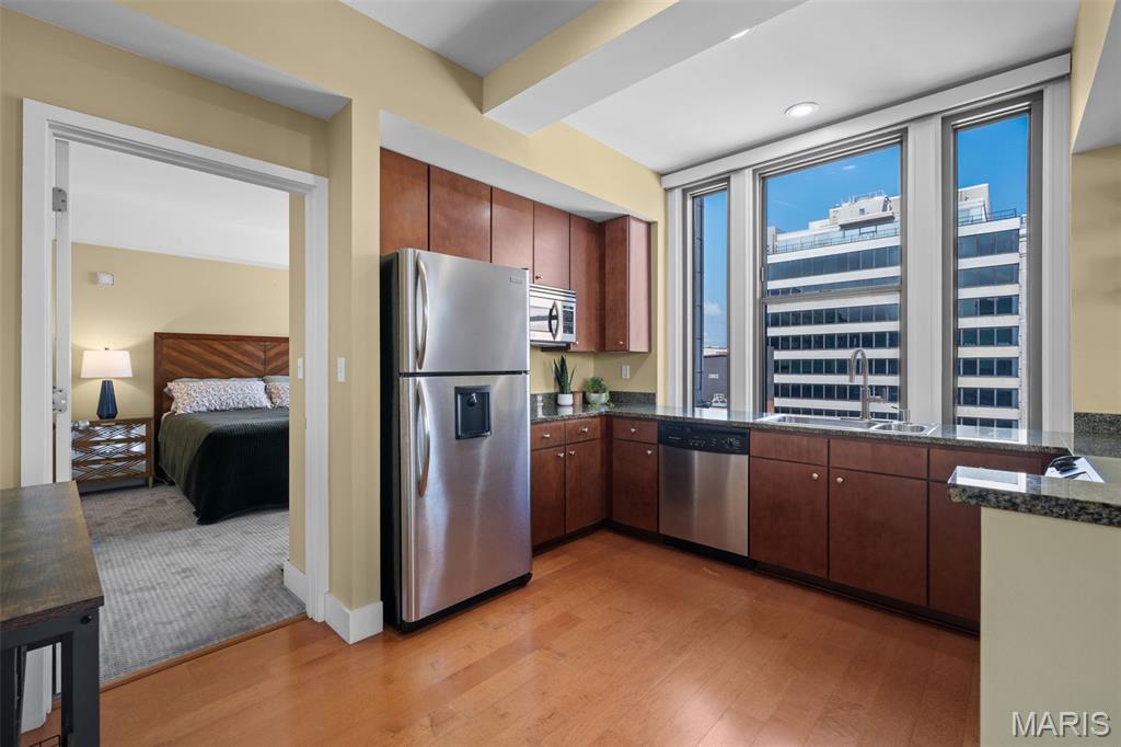 Marquette Bldg Upr Residental - Residential