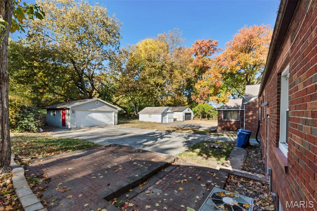 Florissant Heights - Residential