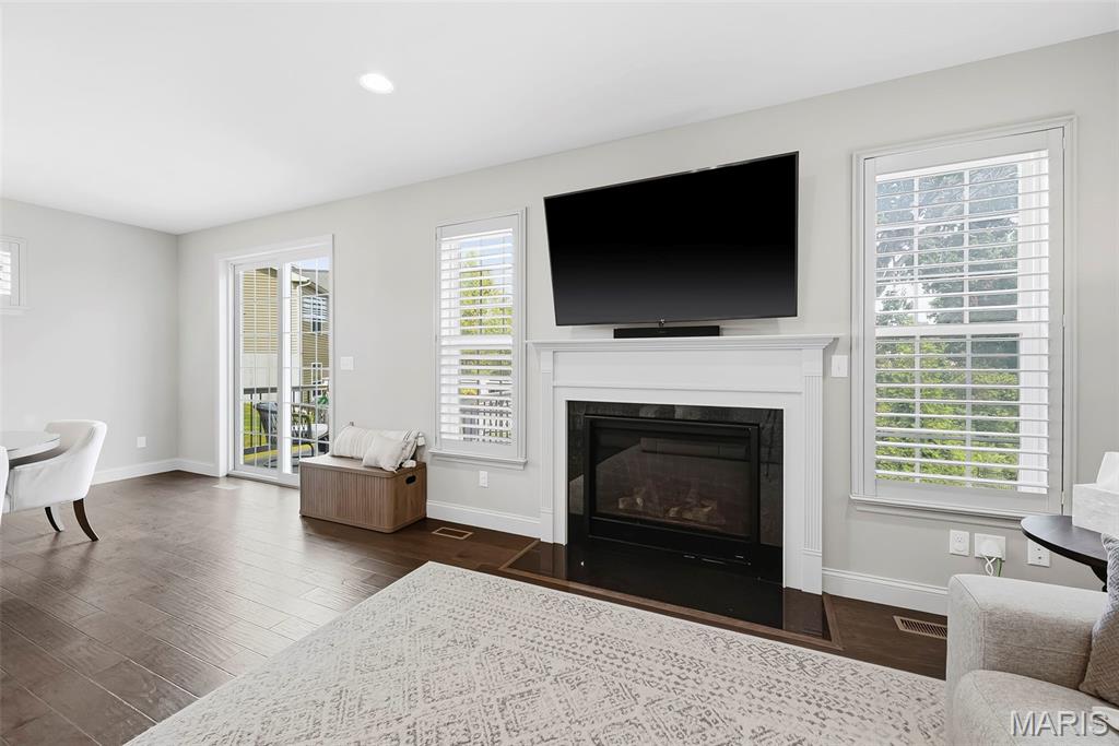 Oakleigh Park - Residential