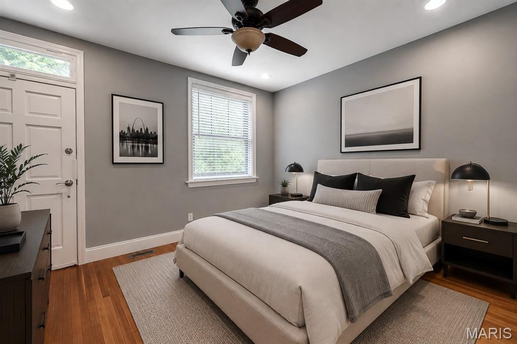 DeMenil Place - Residential