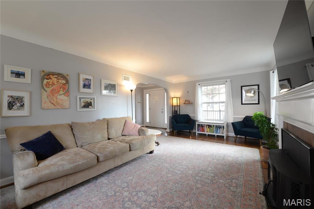 Montauk Hills Add - Residential Lease