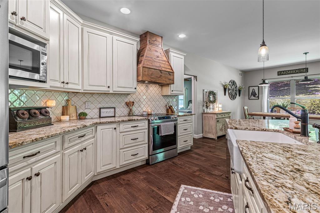 Roads End Acres - Residential