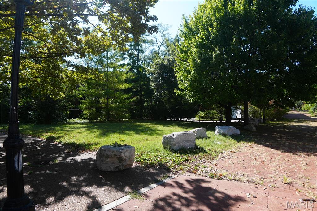LaSalle Park - Land