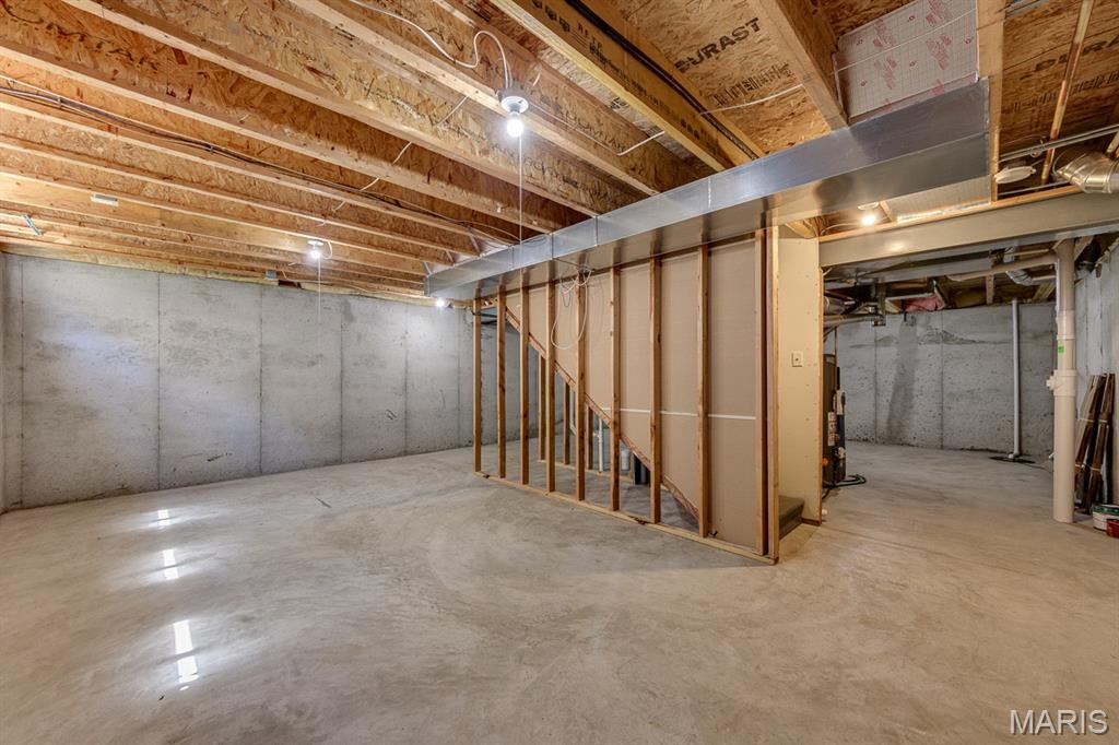 Vlgs At Springhurst #5 - Residential Lease