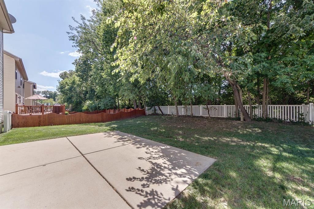 Vlgs At Springhurst #5 - Residential Lease