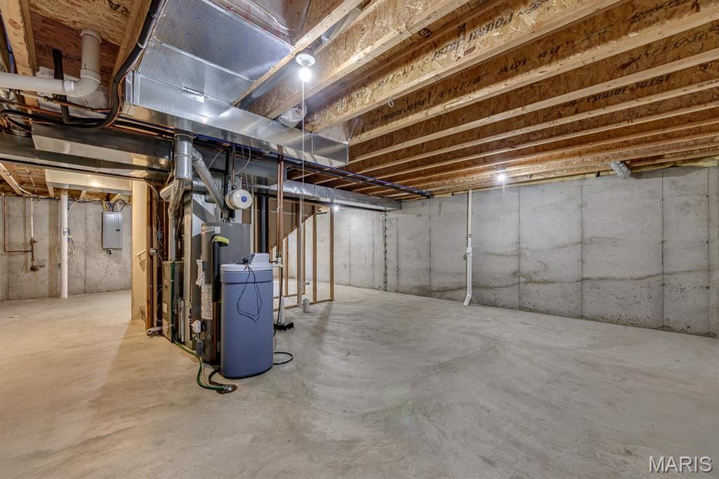 Vlgs At Springhurst #5 - Residential Lease