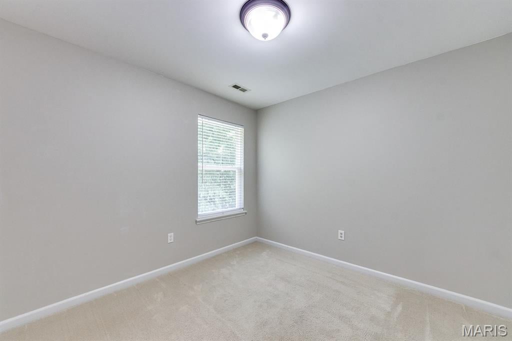Vlgs At Springhurst #5 - Residential Lease