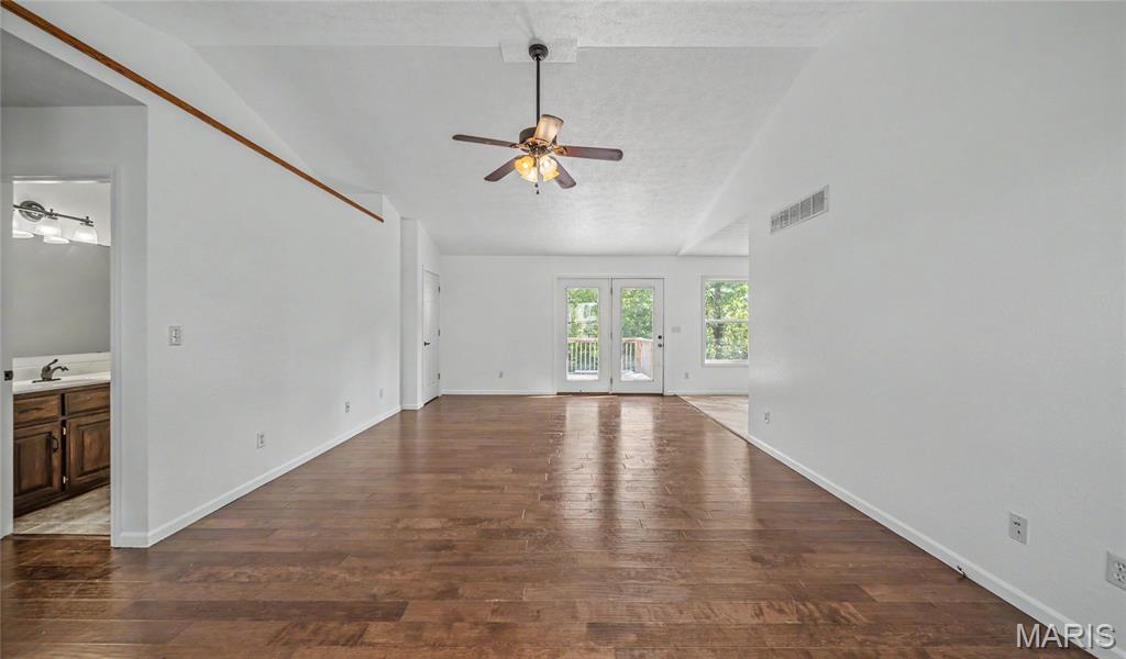 Sawmill Ridge - Residential