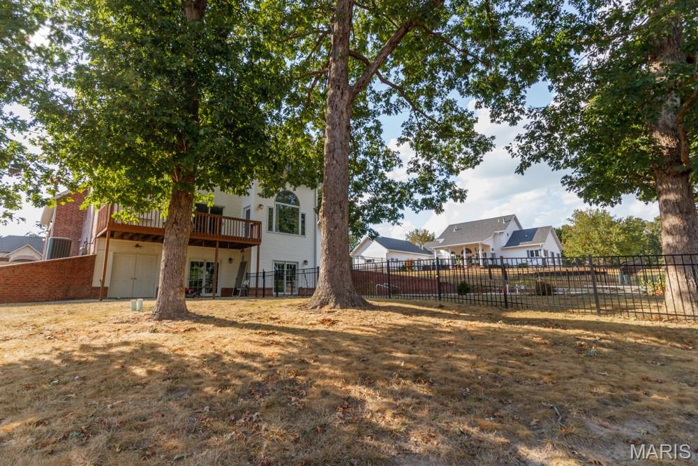 THE MEADOWS - Residential