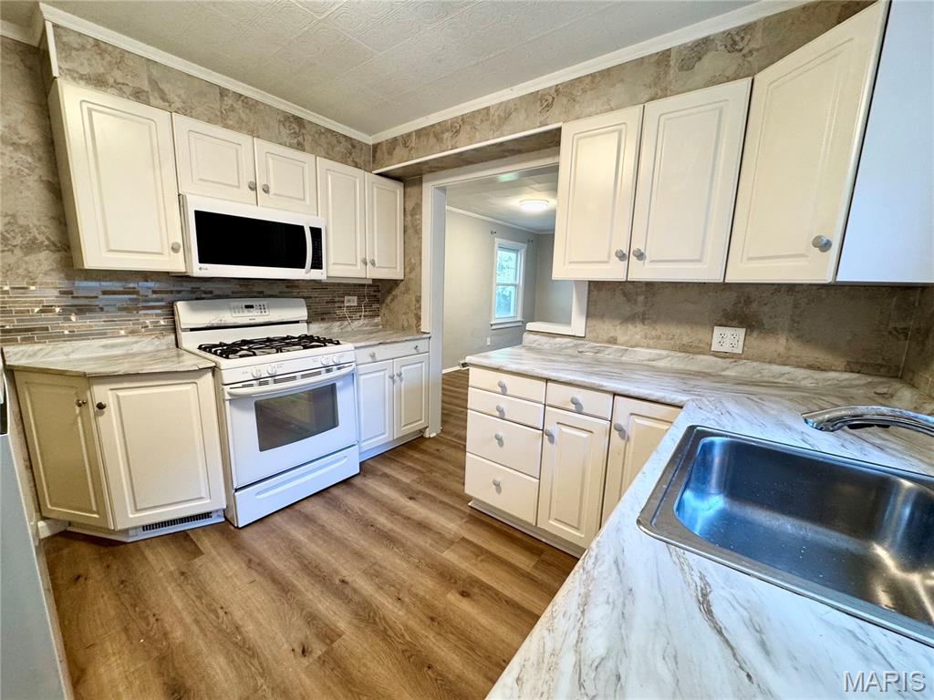 North Belt Homesites - Residential Lease