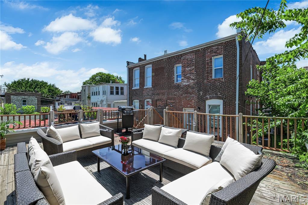 Cleveland Twnhse - Residential