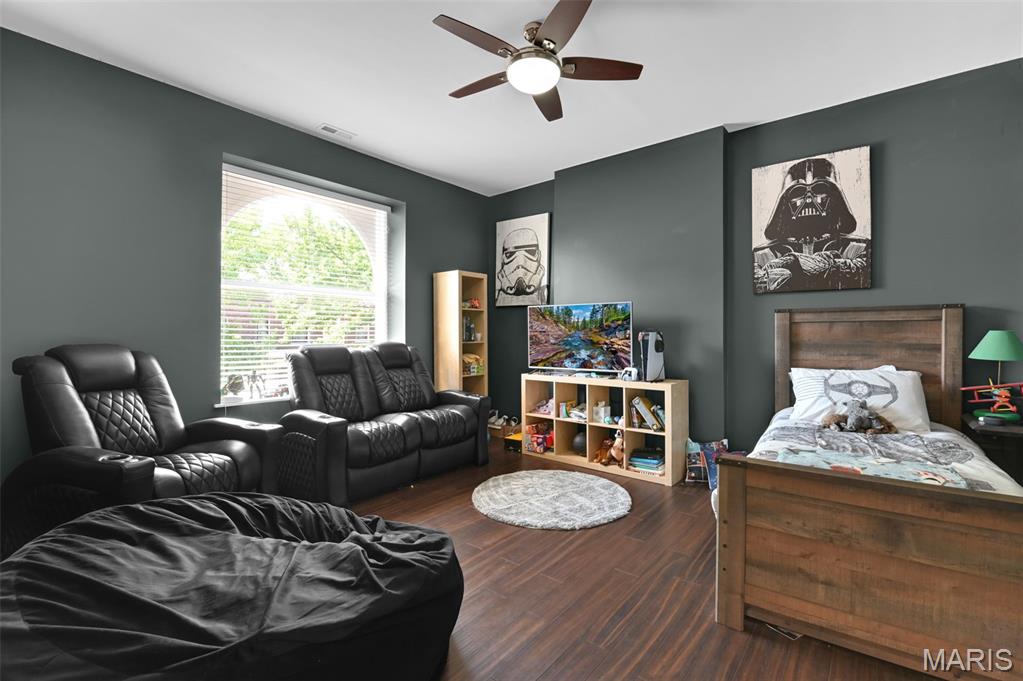 Cleveland Twnhse - Residential