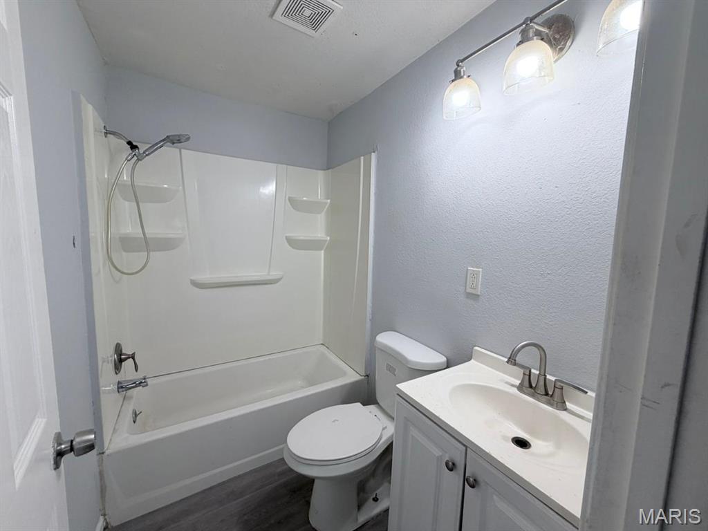 Jo-Ann Place - Residential
