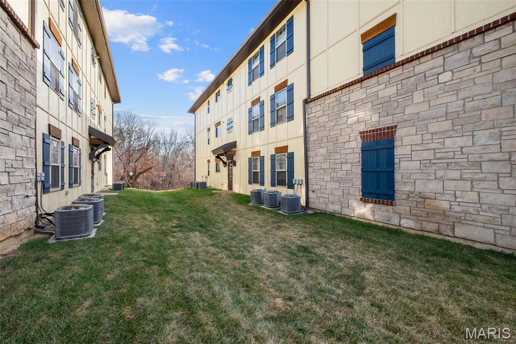 Bordeaux Condo Bldg 2 - Residential