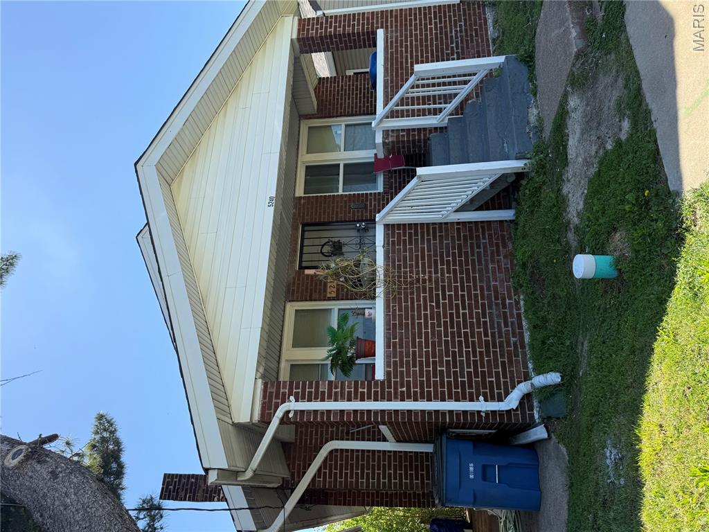 Investor Special – Tenant in Place & Room to Add Value!

This income-producing 2-bedroom, 1-bath home is a great opportunity for investors seeking both immediate cash flow and future upside. Currently rented at $800/month, there's room to increase rent with minor updates—making this the perfect value-add property.
The home has solid bones and great potential for improvements that could boost both rental income and long-term value.
Located in a desirable area with strong rental demand, this property is a smart addition to any portfolio. Don’t miss your chance to secure a property with steady income and growth potential!