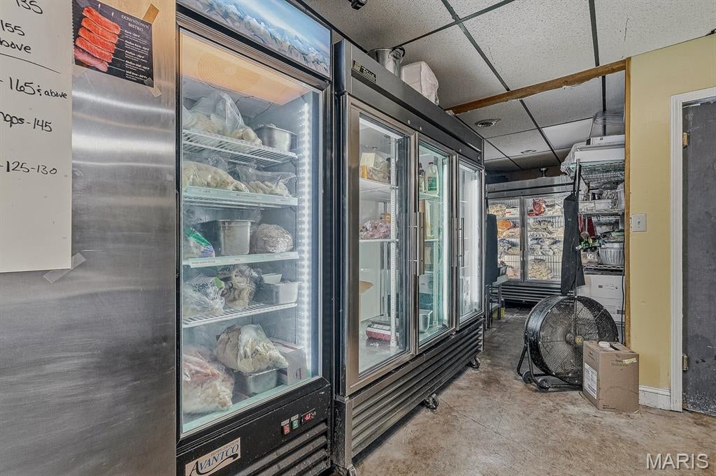 n/a - Commercial Sale