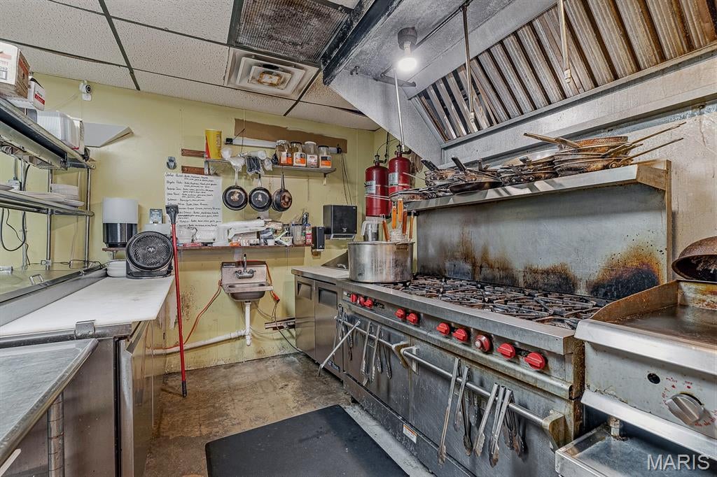 n/a - Commercial Sale