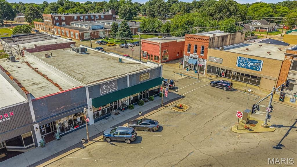 n/a - Commercial Sale