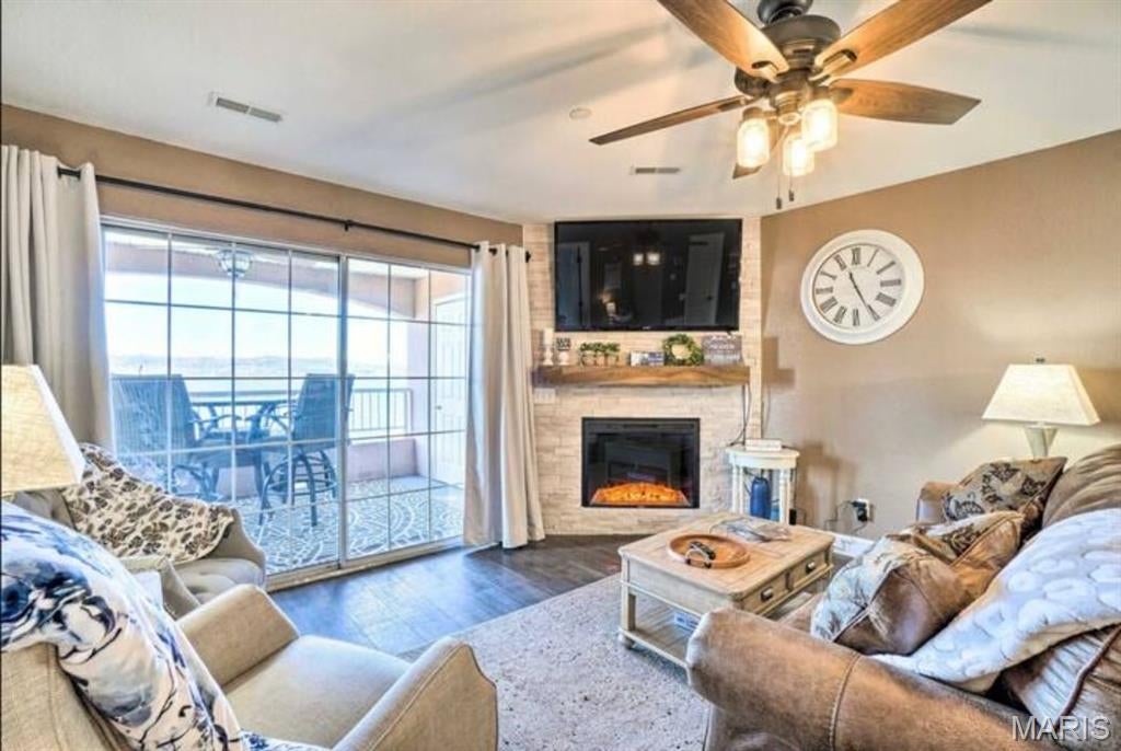 Emerald Pointe - Residential