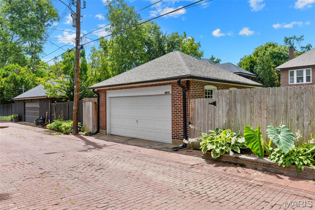 Ames Place - Residential