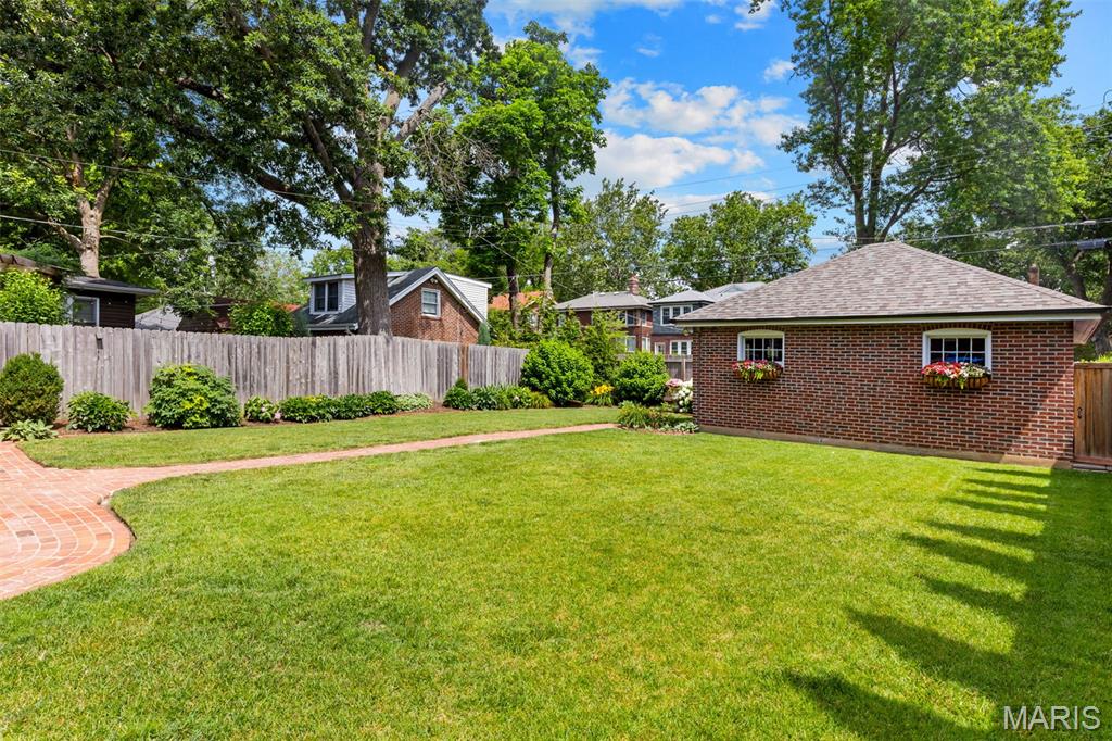 Ames Place - Residential
