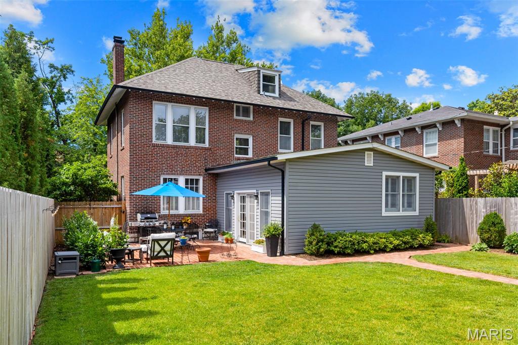 Ames Place - Residential