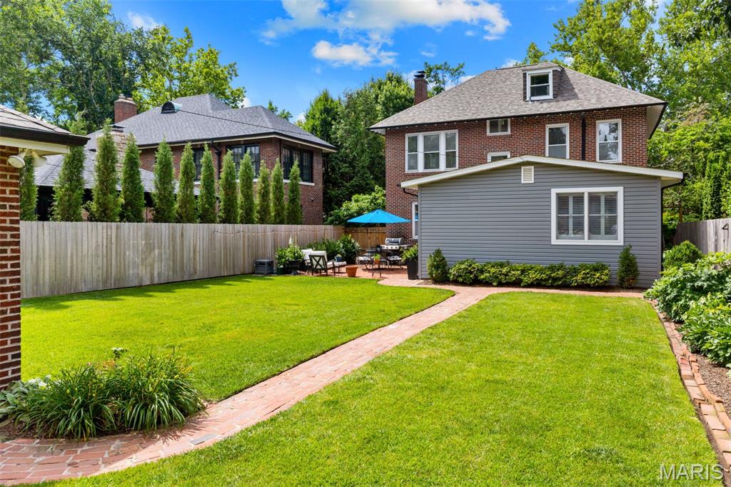 Ames Place - Residential