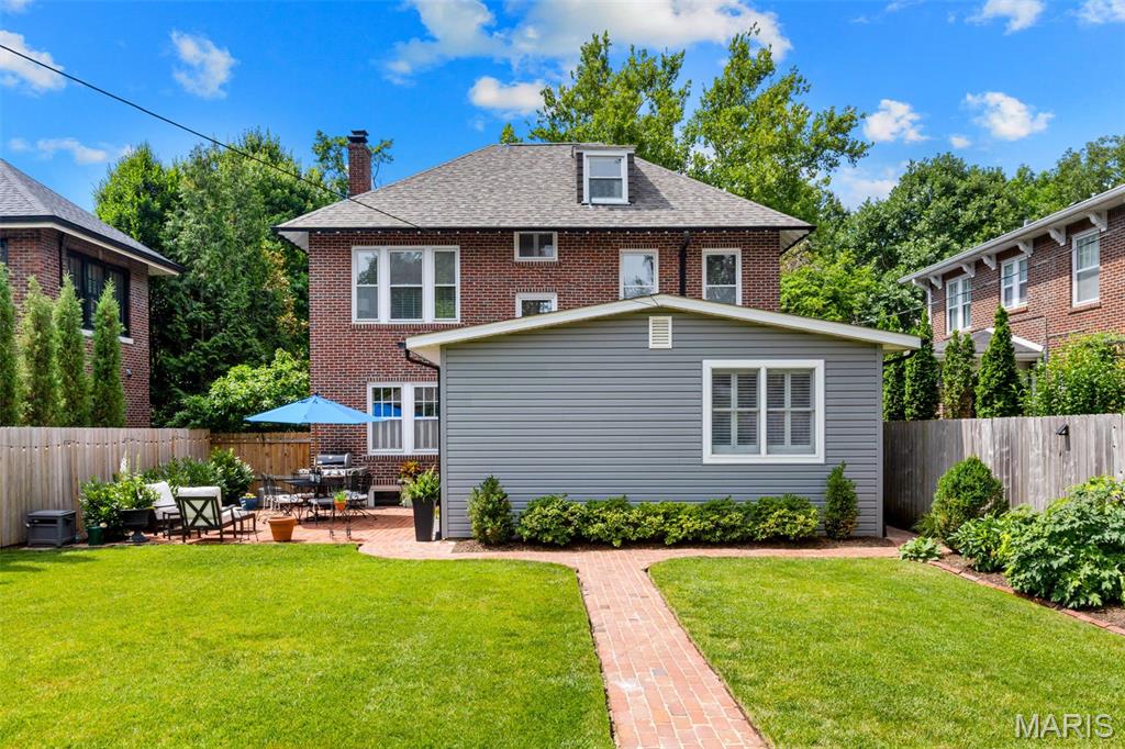 Ames Place - Residential