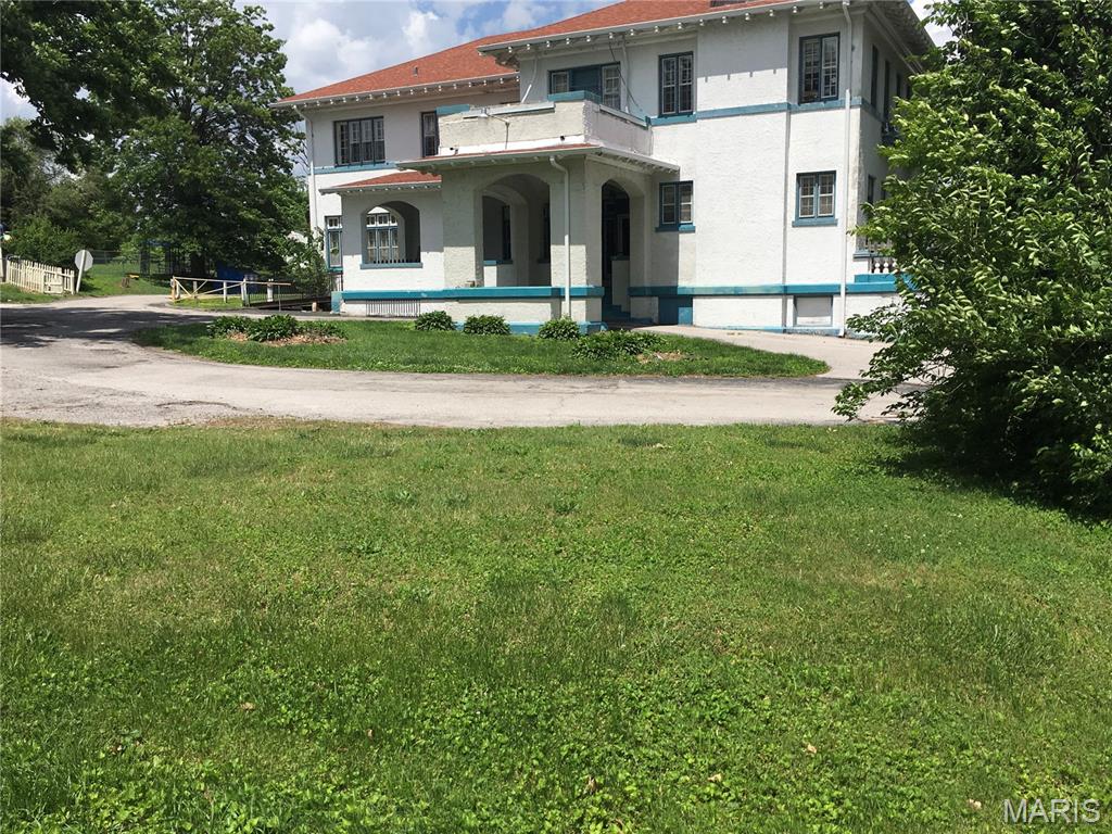 Prince Charles Park - Commercial Sale