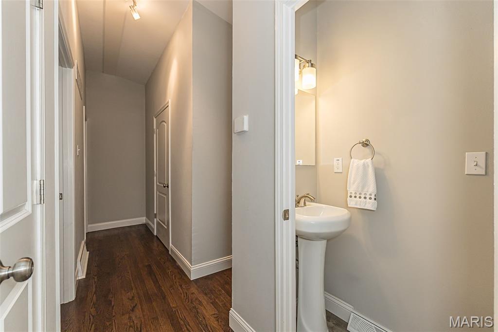 Claycrest Hills - Residential