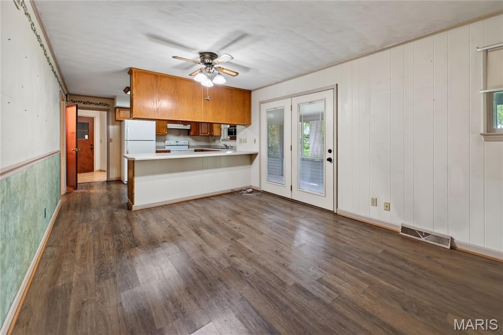 Hardy Acres - Residential