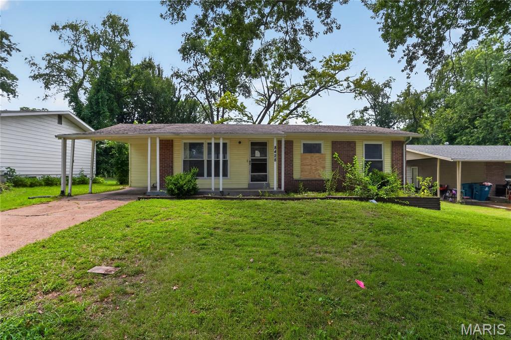 Welcome home to 8428 Jacklin Ave, a spacious single-story ranch residence offering great comfort and functionality in Hazelwood! Featuring 4 bedrooms, 2 full bathrooms, and 1,250 square feet of well-designed interior living space, this home provides an efficient floor plan suited for easy everyday living.

Inside, bright and inviting common areas include a cozy main living room flowing smoothly into a practical kitchen equipped with ample cabinet storage and a dining area. Four comfortably sized bedrooms provide exceptional versatility for family, guests, or a dedicated home workspace.

Outside, enjoy a nice backyard on an 8,100+ sq ft lot with off-street parking—ideal for outdoor relaxation, pets, or entertaining. Conveniently located near local schools, parks, shopping, and quick commuting routes via I-270