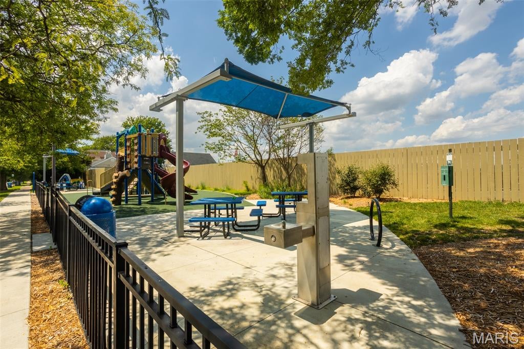 Maple Lawn - Residential