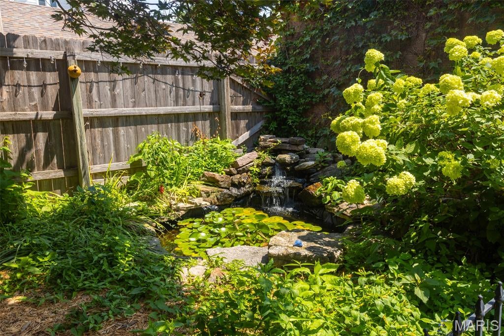 Maple Lawn - Residential