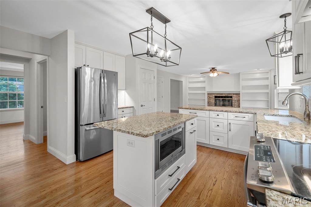 Twin Chimneys Village G - Residential