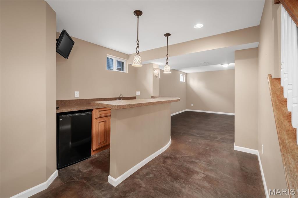 Twin Chimneys Village G - Residential