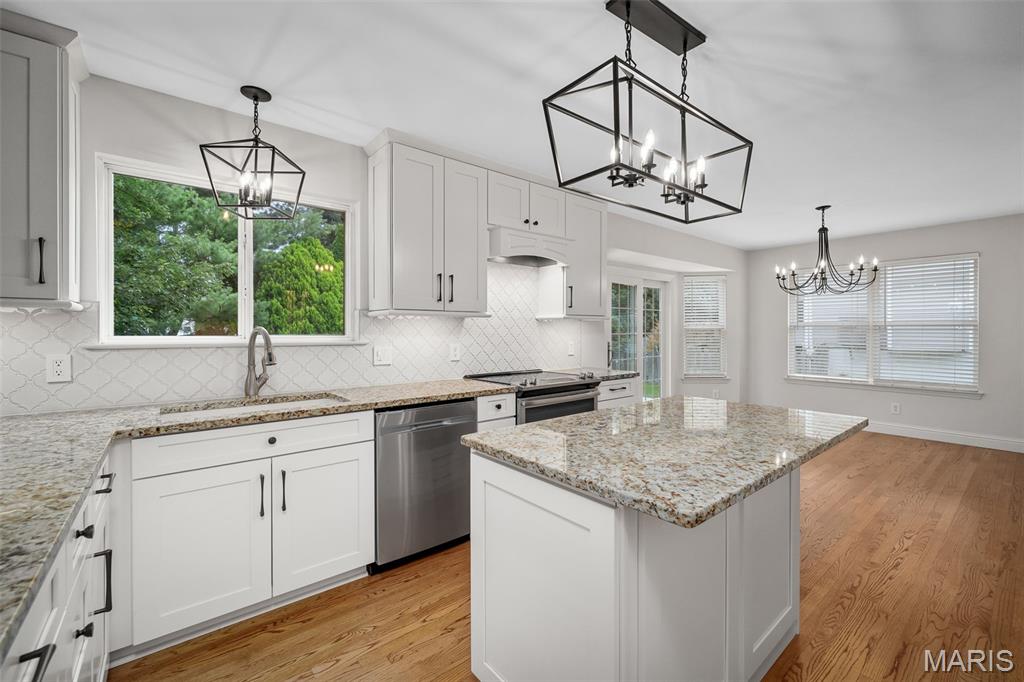 Twin Chimneys Village G - Residential