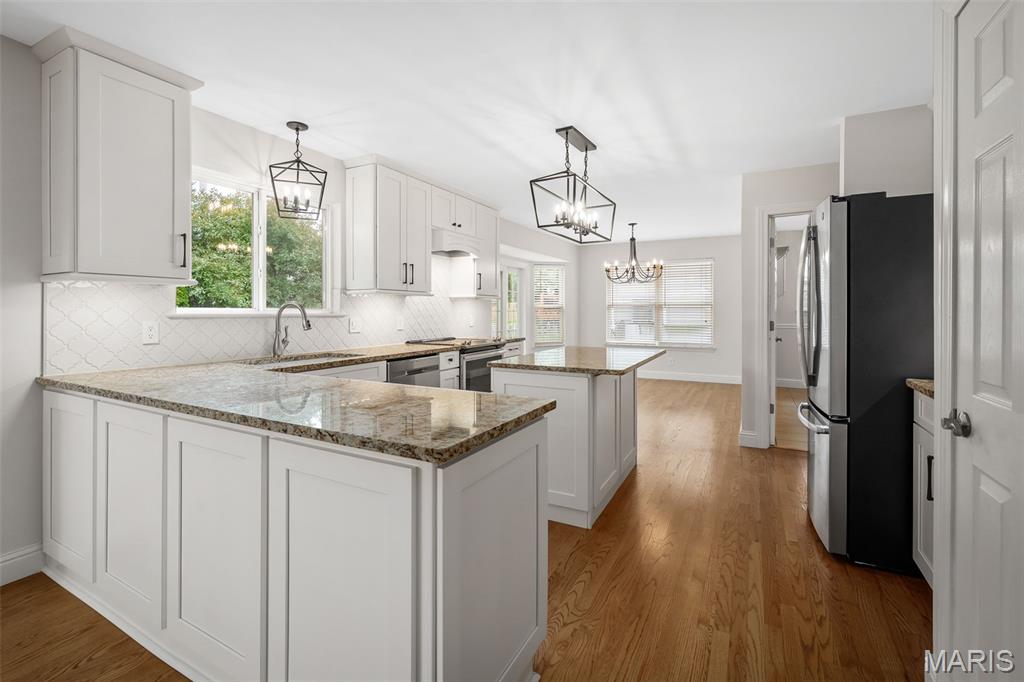 Twin Chimneys Village G - Residential