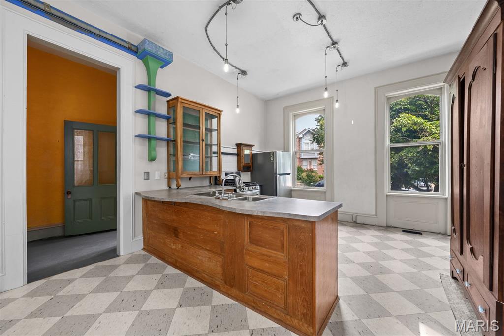 Fairview Add - Residential Income
