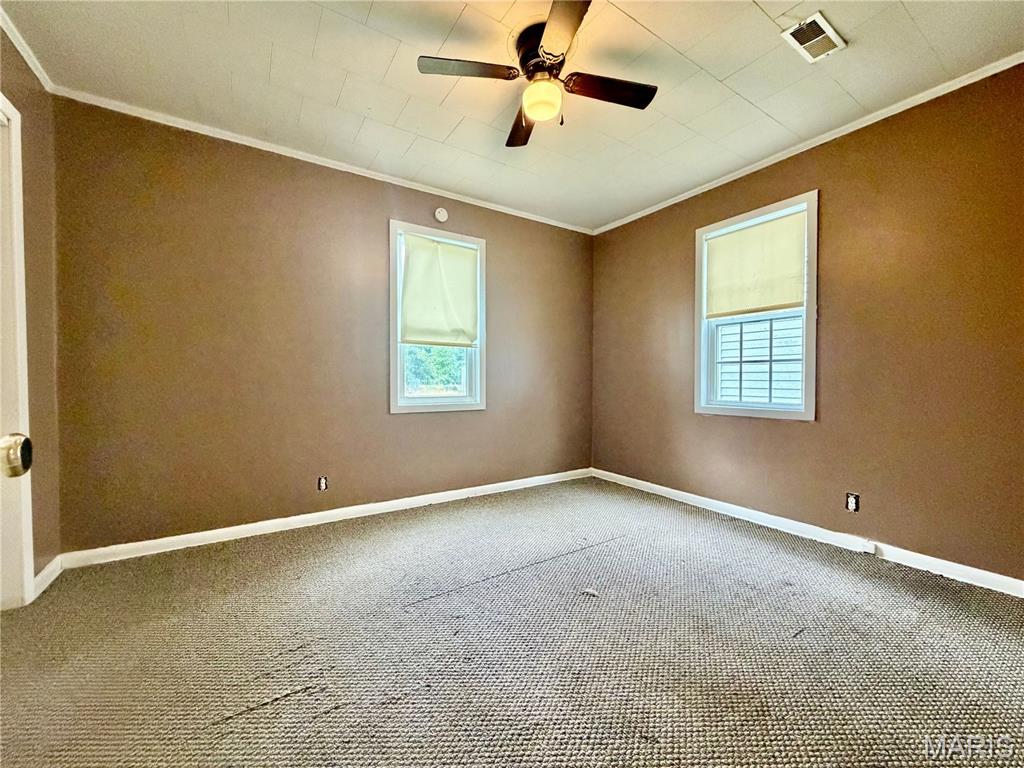 Dixie Strouts - Residential