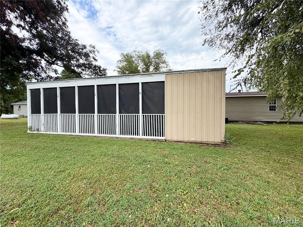 Dixie Strouts - Residential