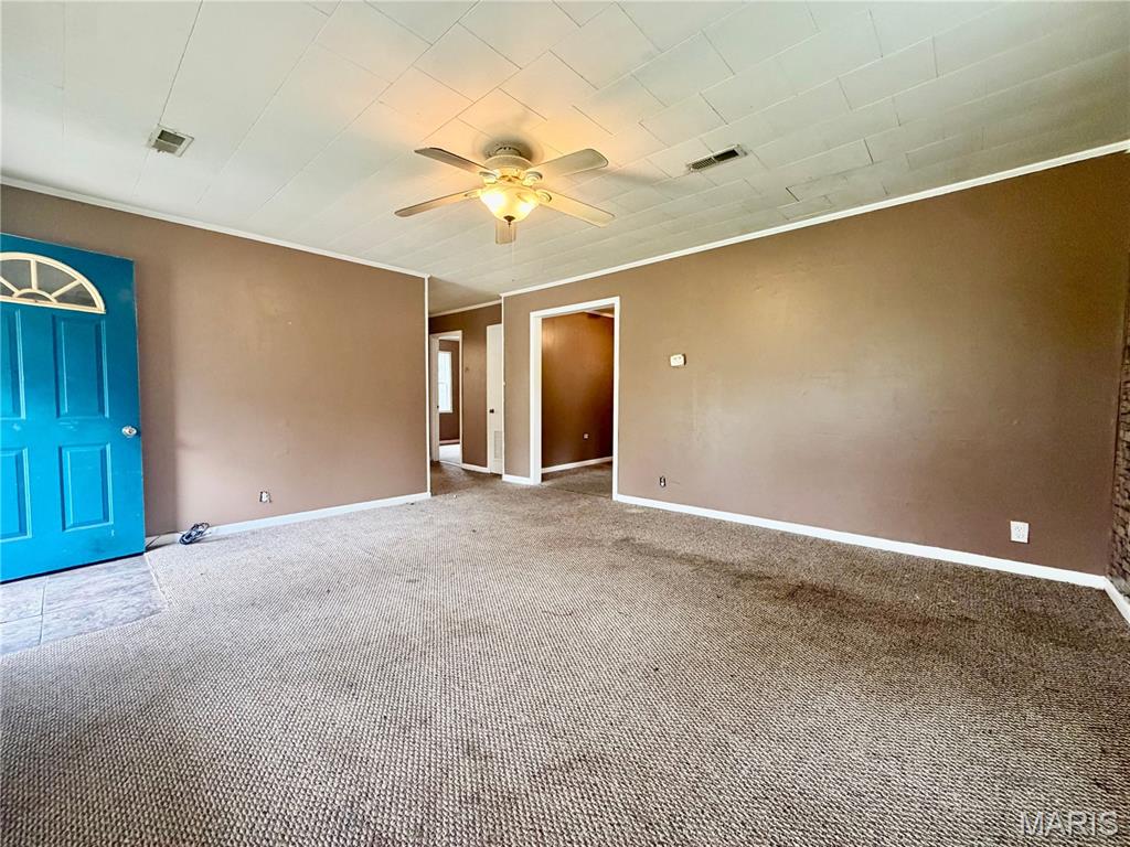 Dixie Strouts - Residential