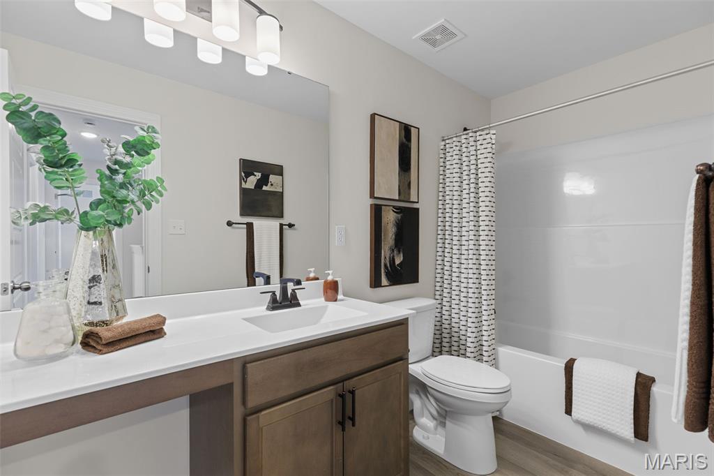 The Reserve at Lakeview Farms - Residential