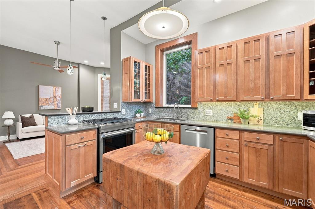 Lafayette Square - Residential