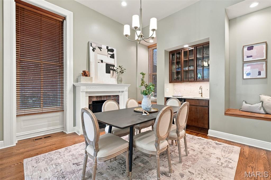 Lafayette Square - Residential