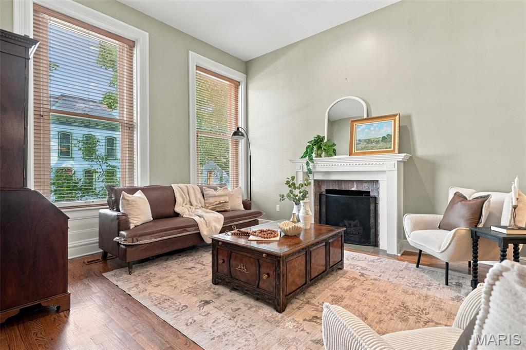 Lafayette Square - Residential