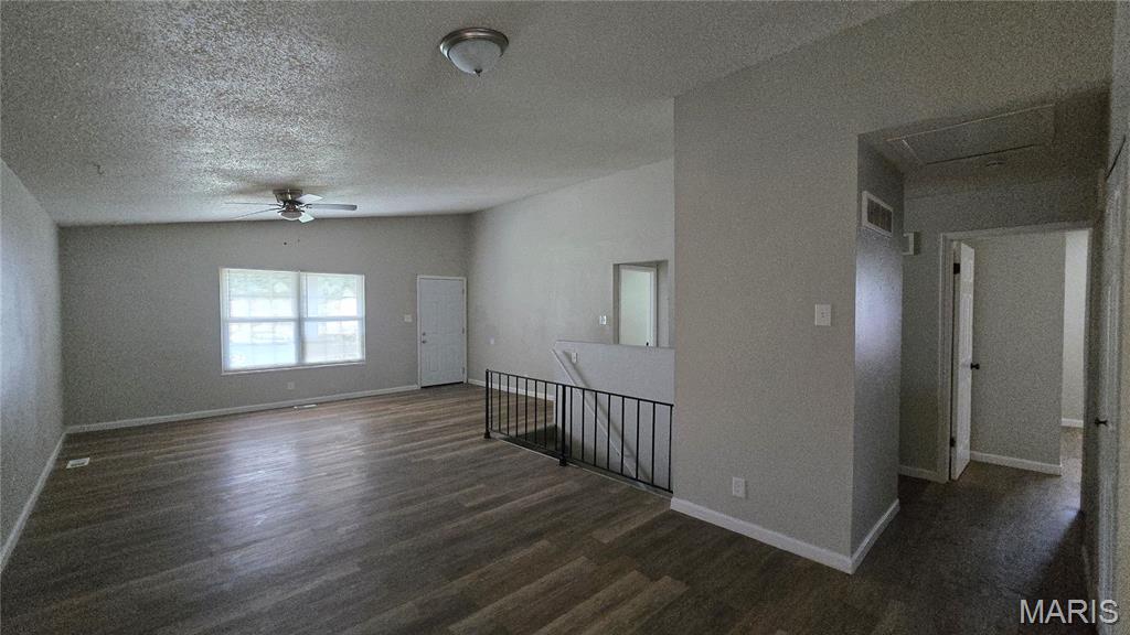 Aspen Woods 1 - Residential